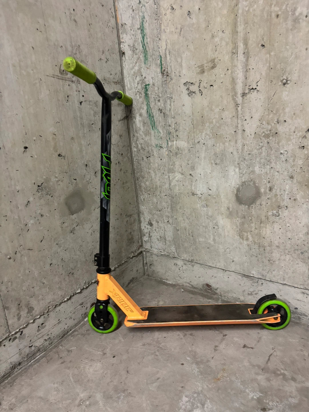 Lucky Scooters Pro Scooter - photo 3