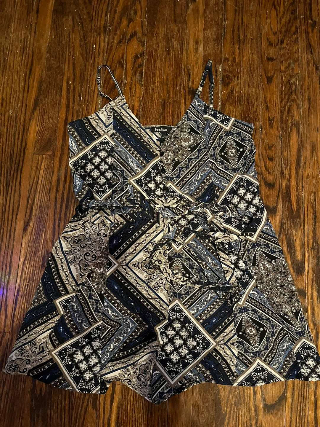 Boohoo Paisley Print Romper Dress - US 4
