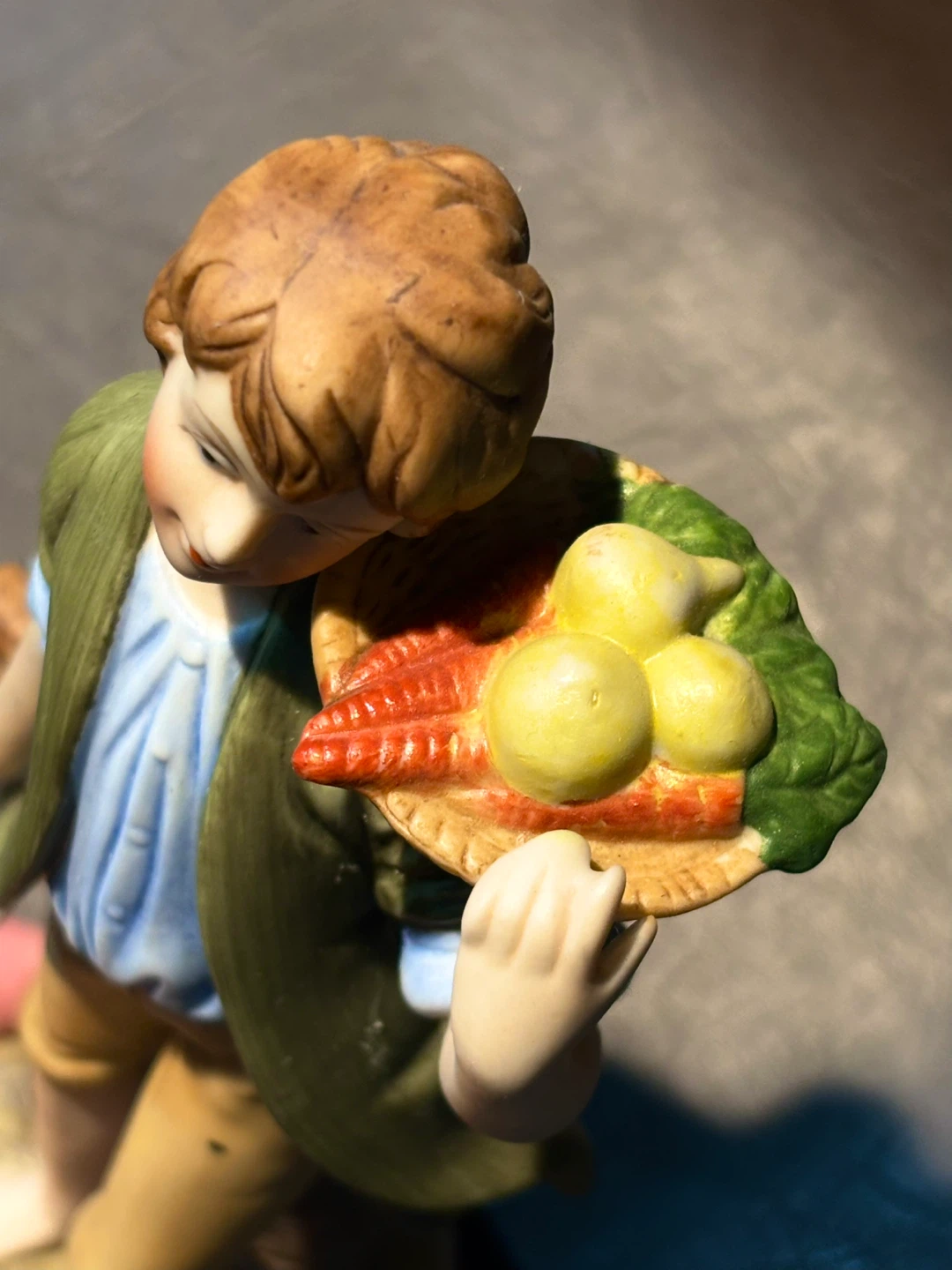 3 Vineyard Harvest Porcelain collection "Tuscany Boy and Girl" - photo 4
