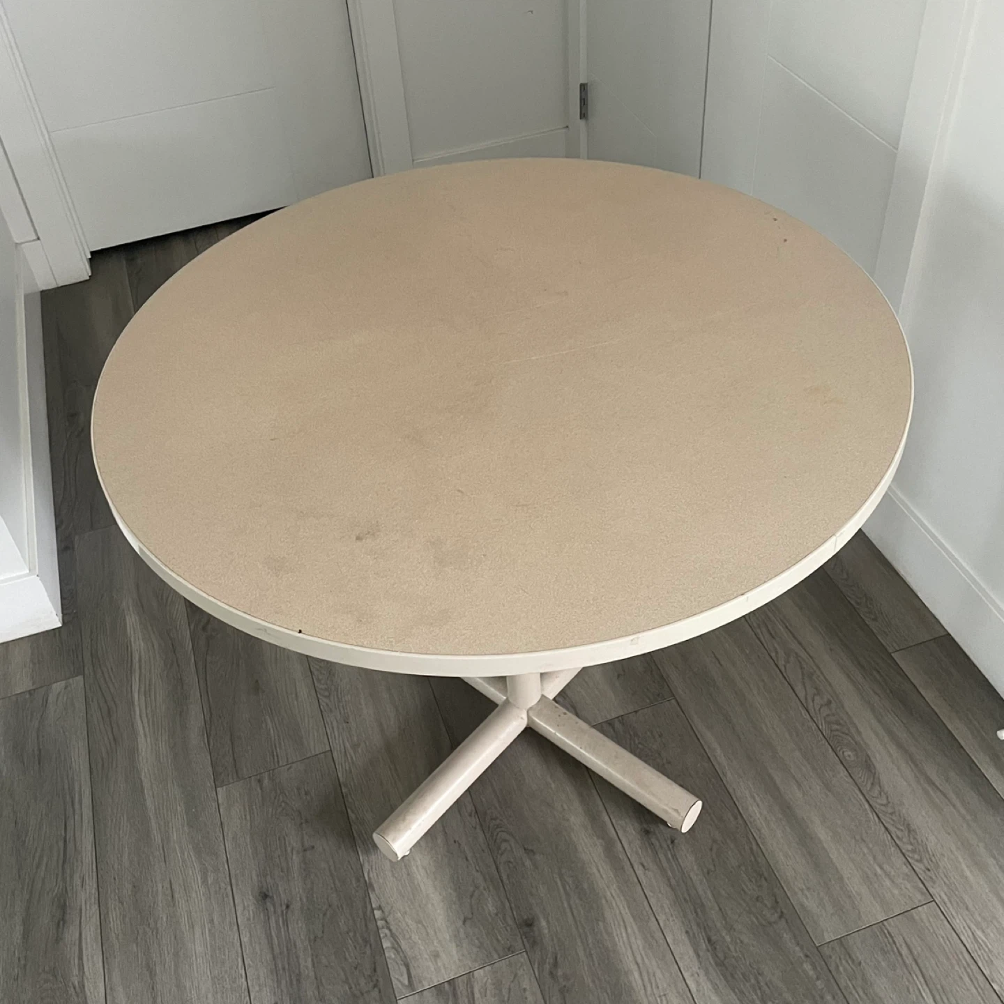 Table - photo 2
