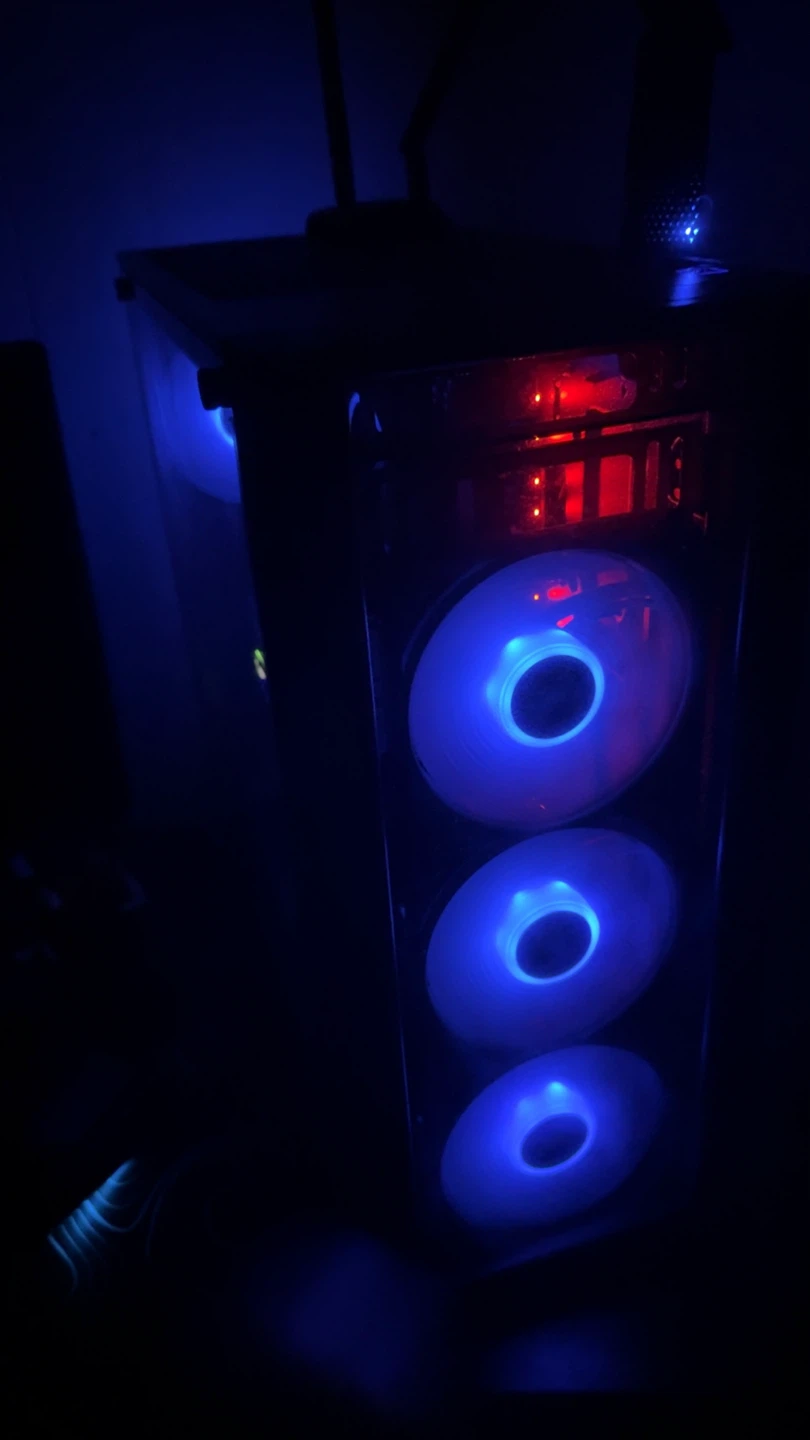 MSI Gaming PC Case with RGB Fans - photo 2