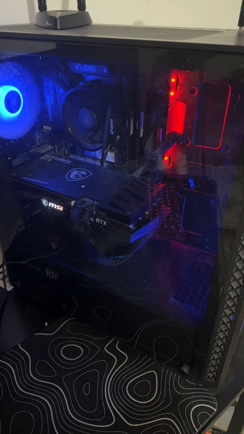 MSI Gaming PC Case with RGB Fans - photo 5
