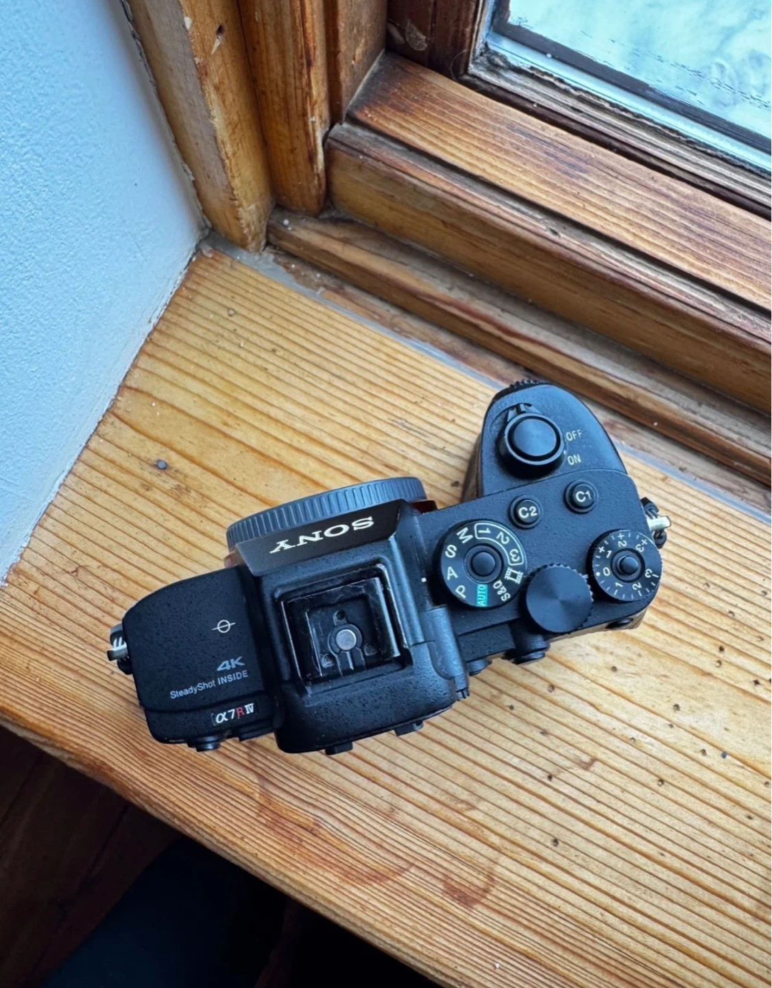 Sony Alpha a7R IV Mirrorless Camera Body - photo 2