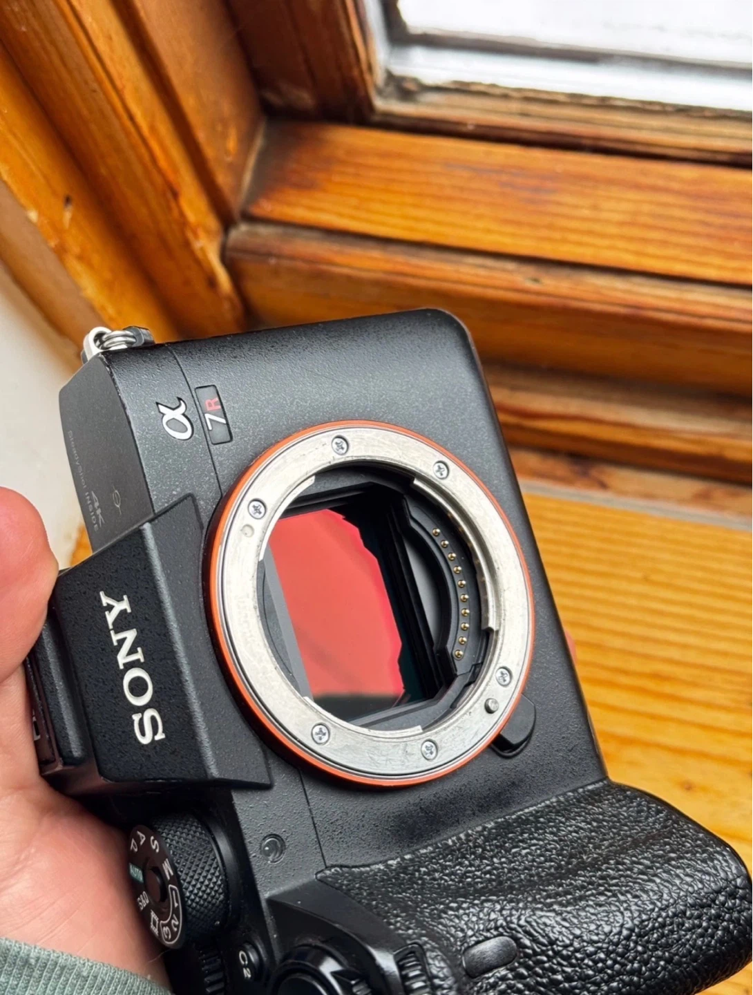 Sony Alpha a7R IV Mirrorless Camera Body - photo 4