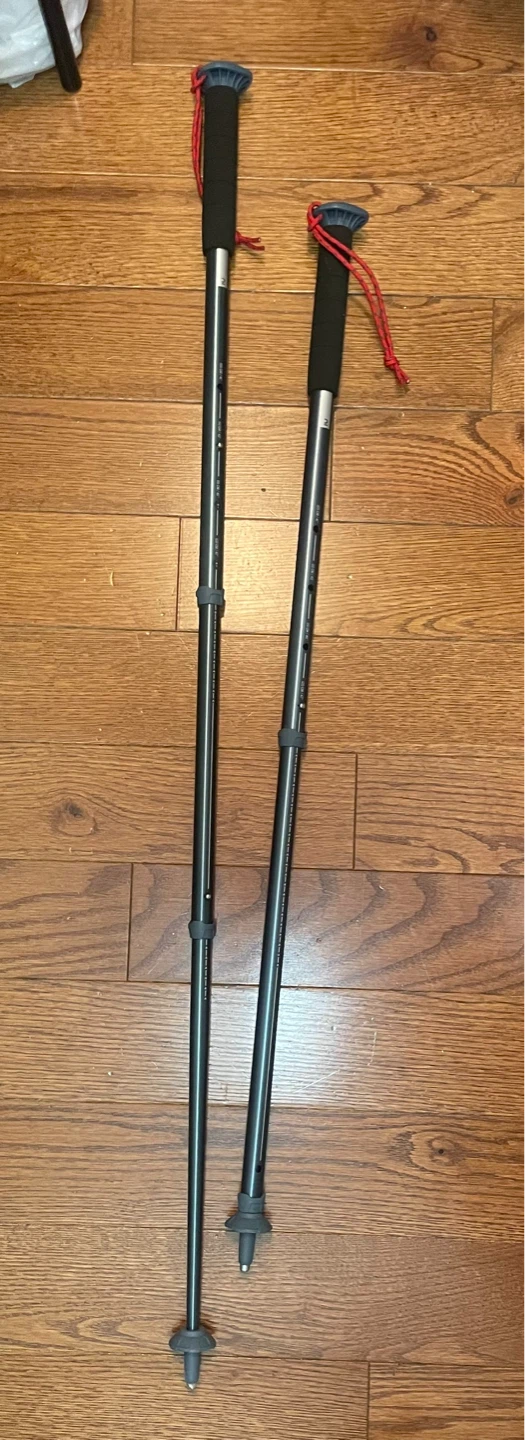 Adjustable Hiking Poles x2 - photo 2