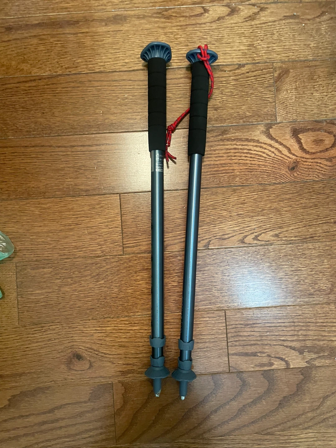 Adjustable Hiking Poles x2