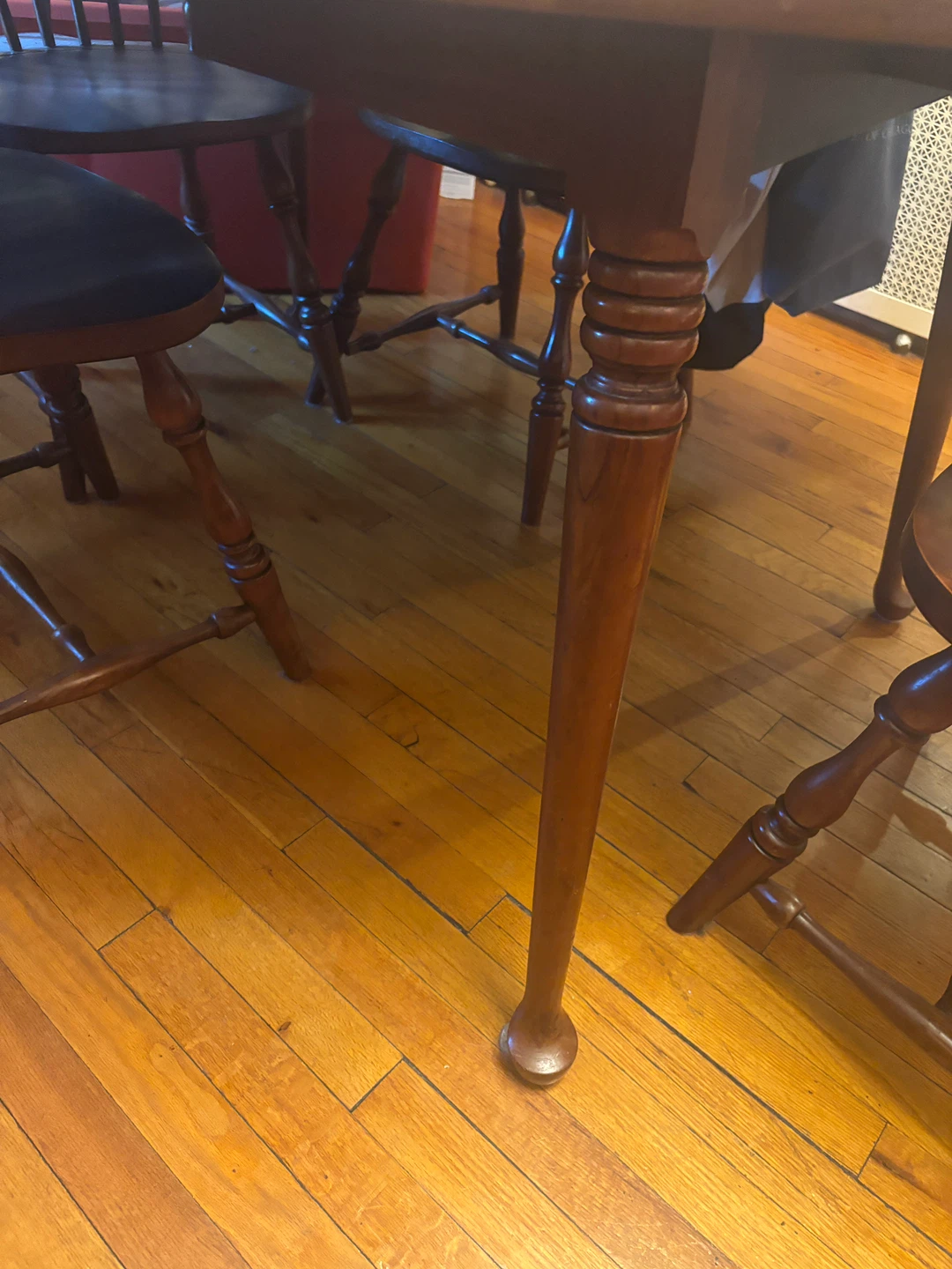 Vintage Wooden Dining Room Table & Chairs - photo 3
