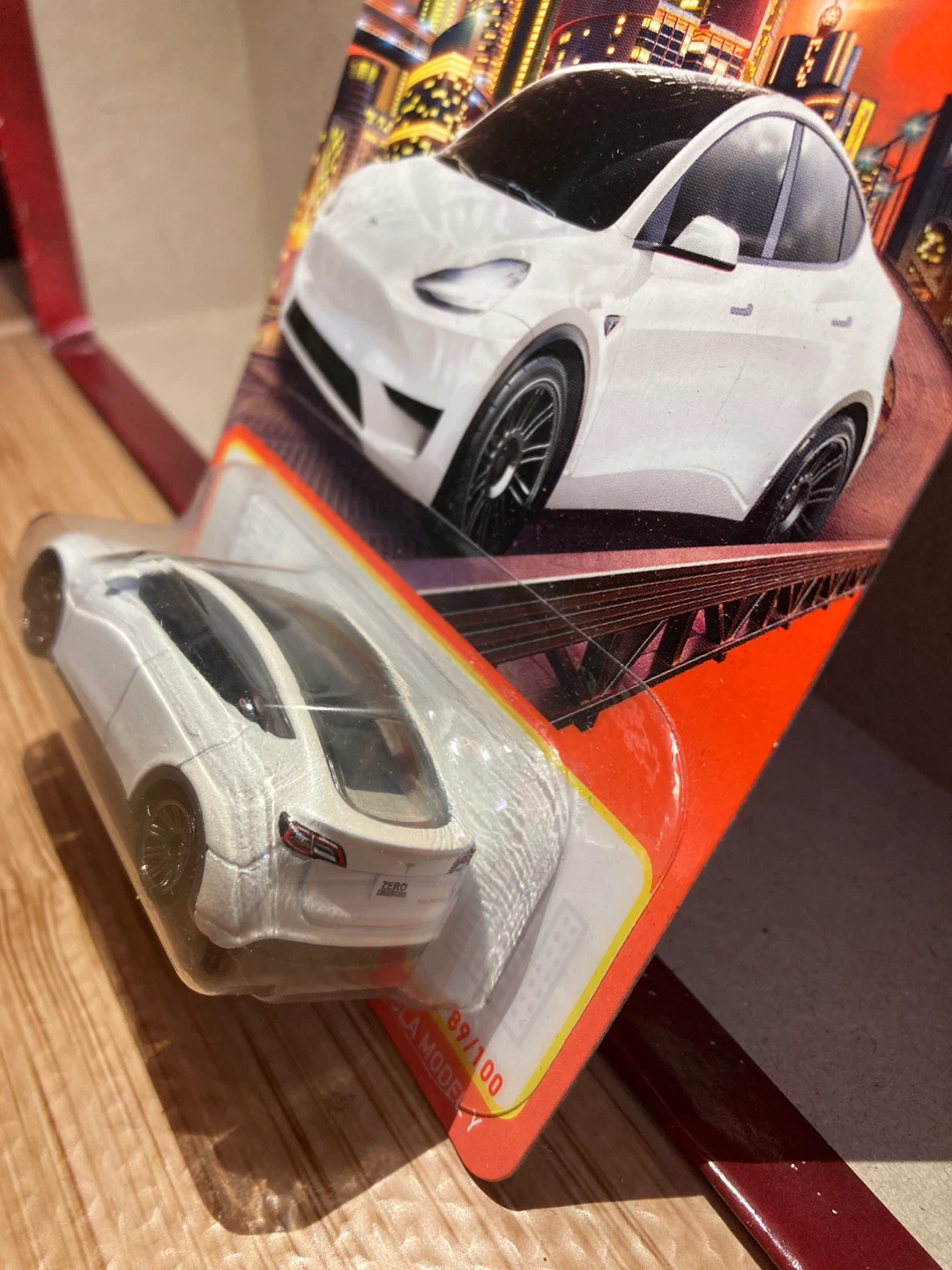 Matchbox / Tesla Model Y / White - photo 3