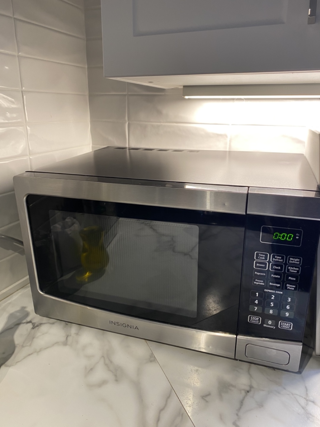Microwave - photo 2