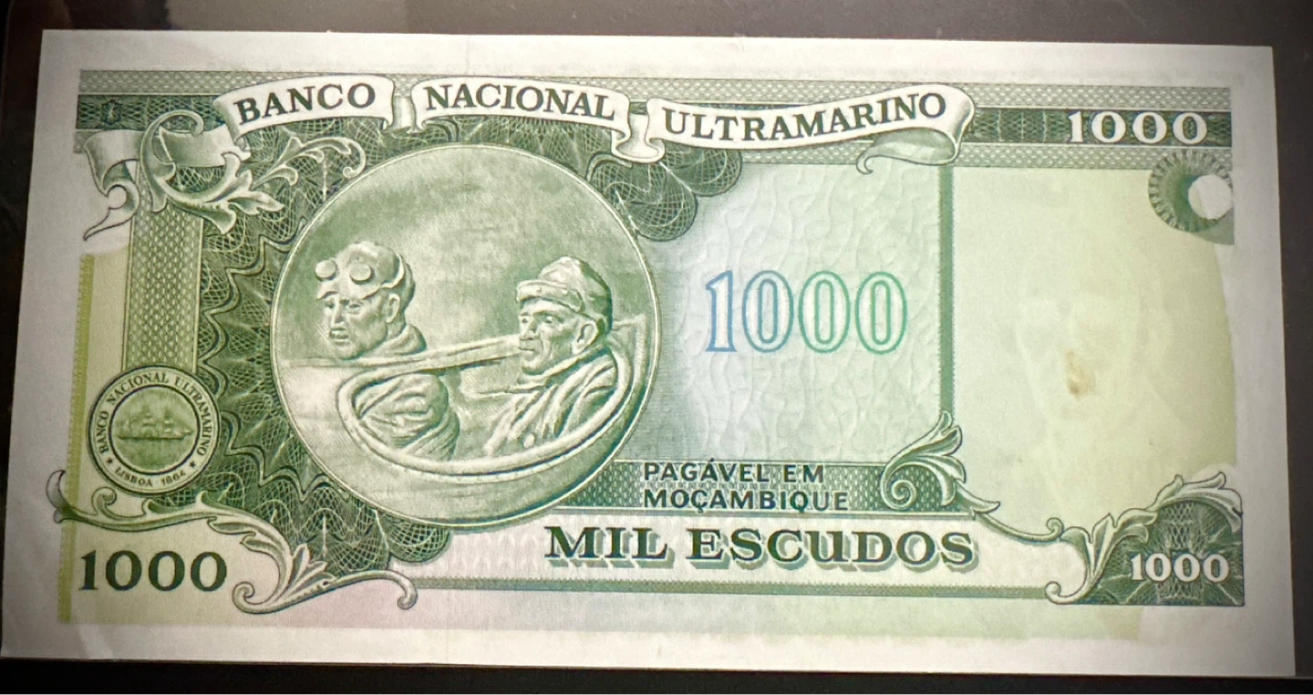 1972 Banco Nacional Ultramarino 1000 Mil Escudos Banknote - photo 2