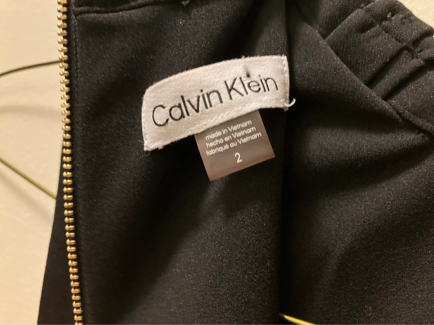 Calvin Klein Black Sleeveless Dress with Bow Detail Size 2 - photo 3
