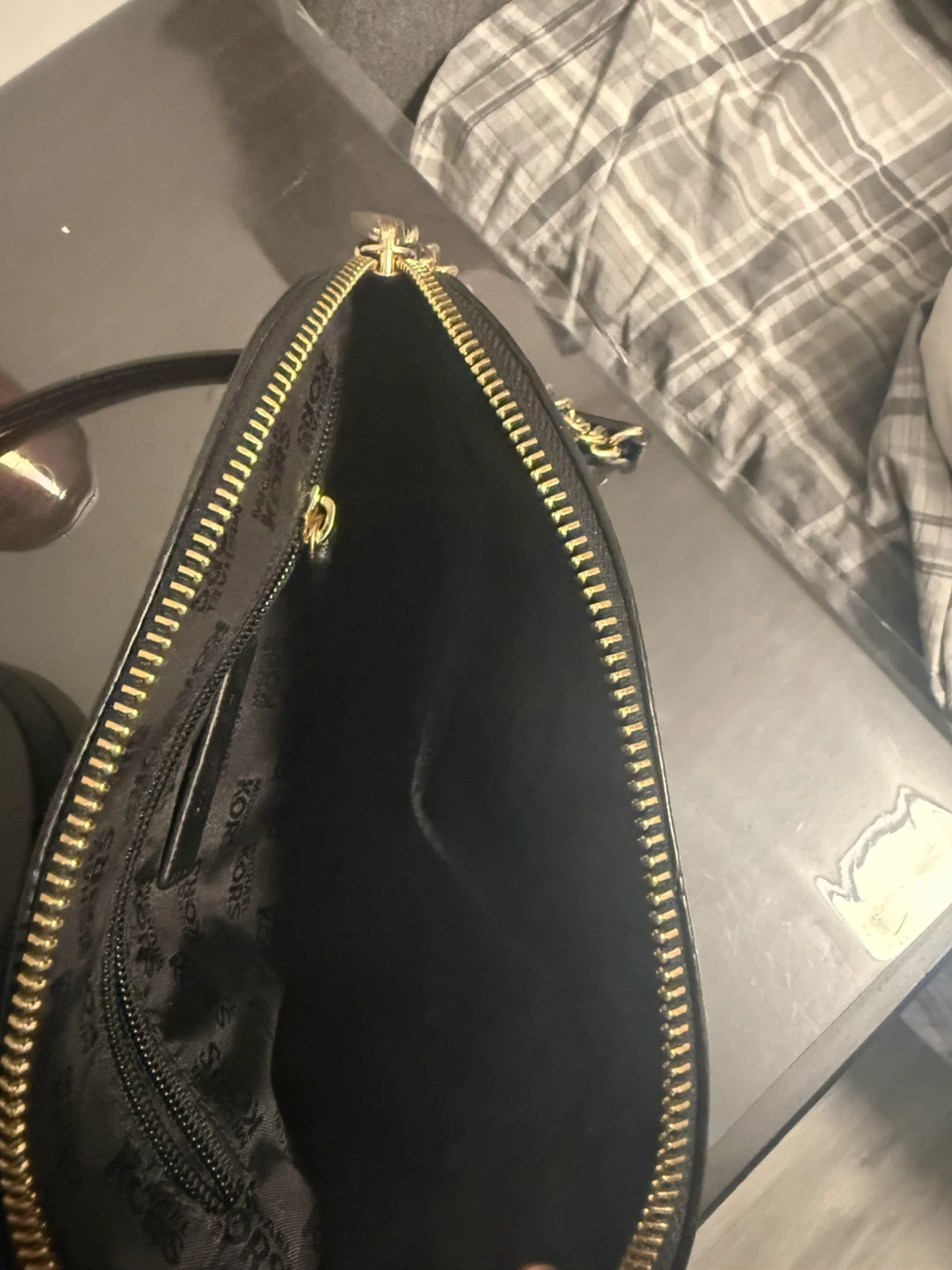 Michael Kors Black Leather Crossbody Bag - photo 3