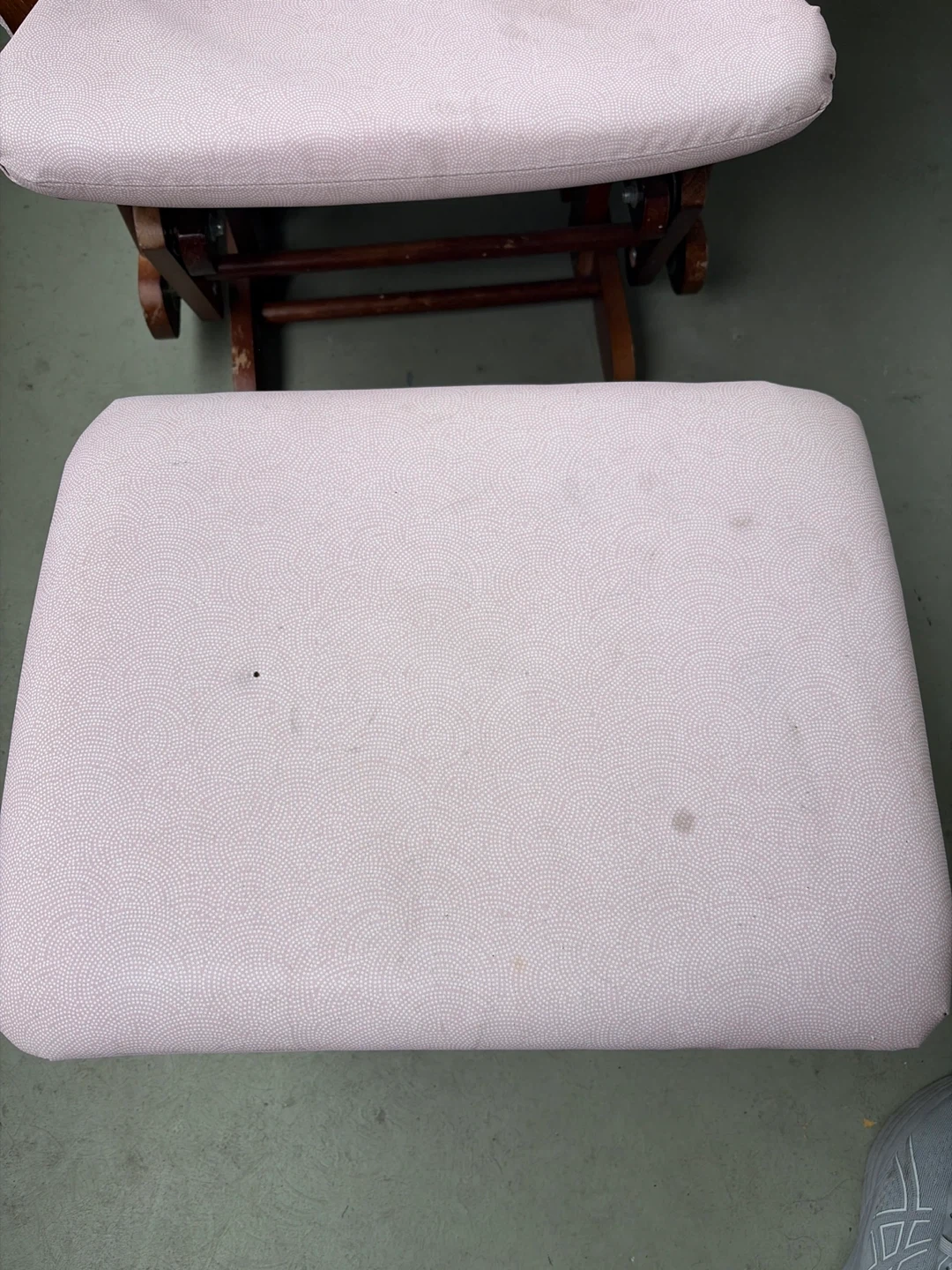 Beige Glider Rocking Chair with Ottoman - photo 3