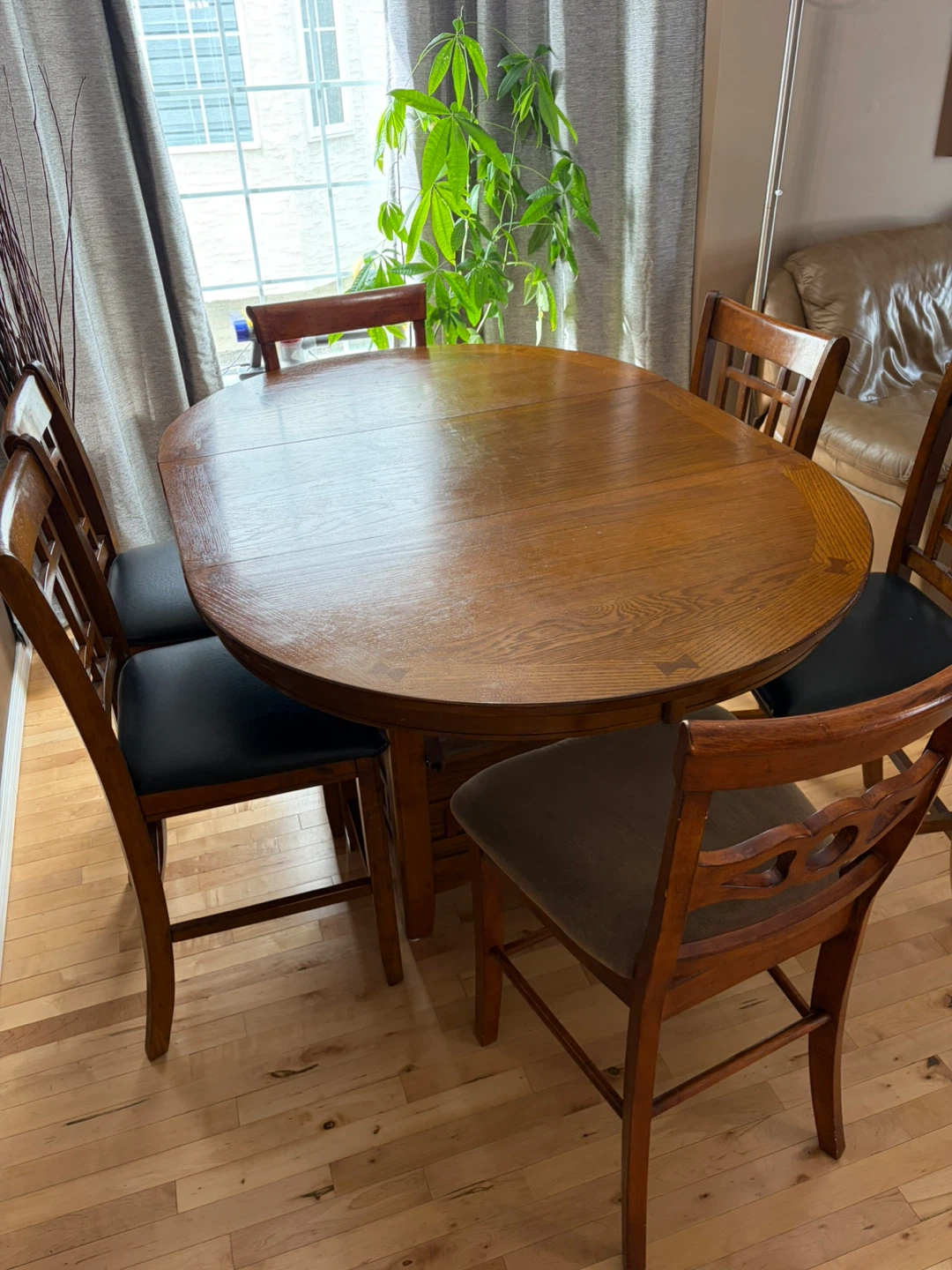 Wooden Extendable Dining Table with 6 Chairs - photo 2
