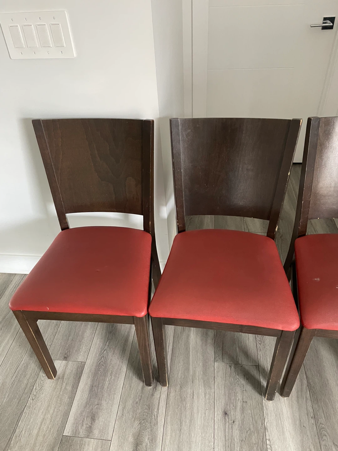 4 Dining Chairs - photo 4