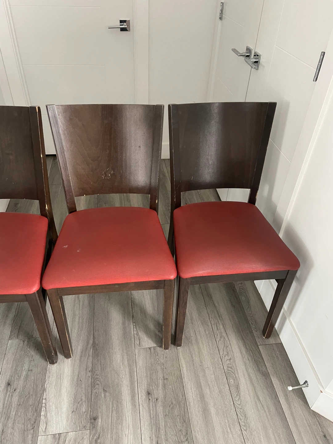 4 Dining Chairs - photo 3