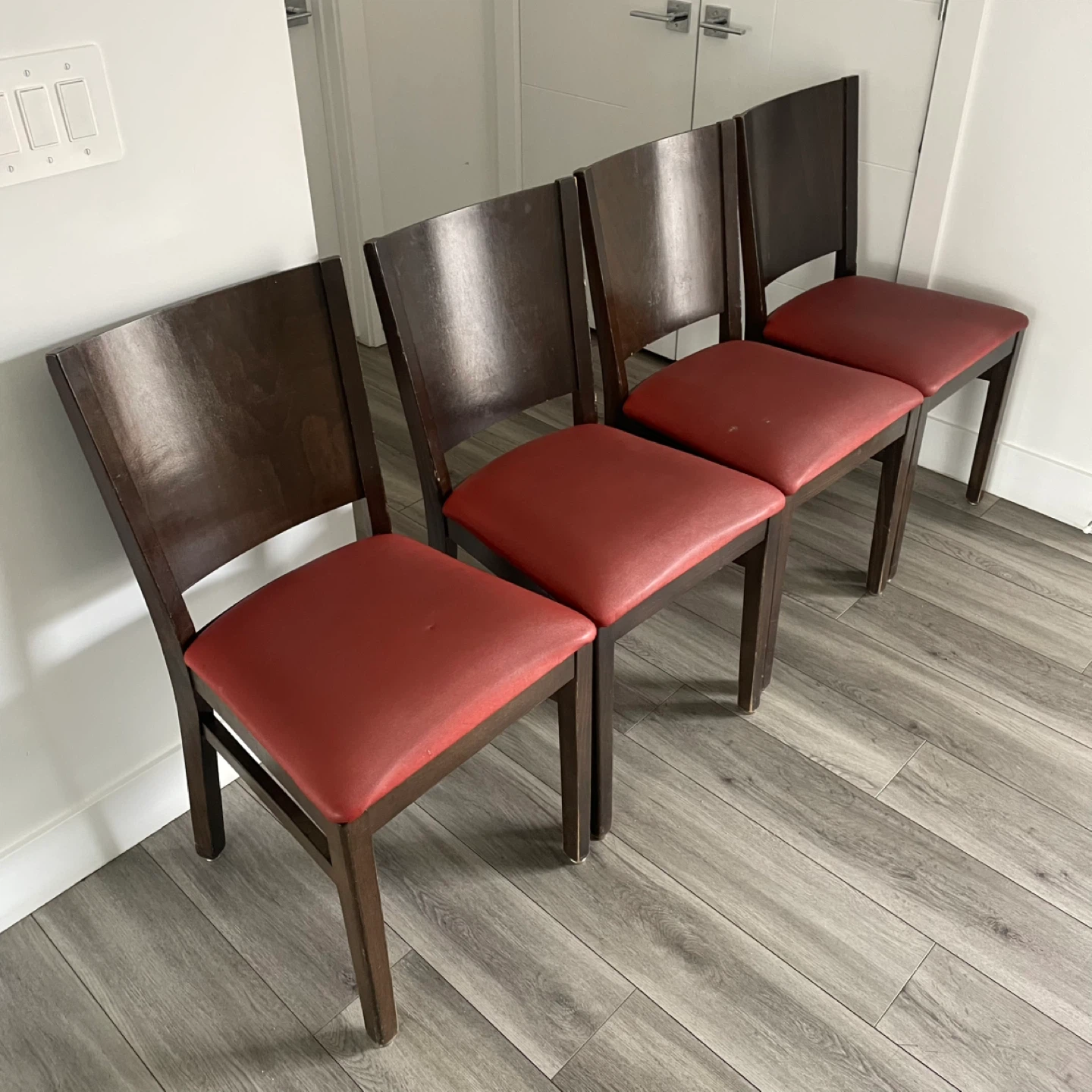 4 Dining Chairs - photo 2