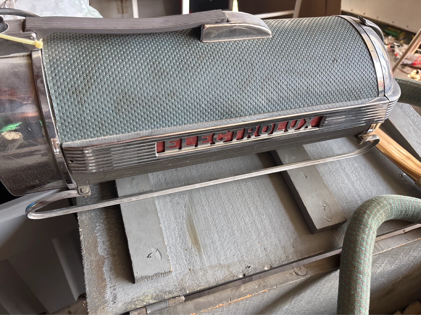 Vintage Electrolux Vacuum Cleaner - photo 4