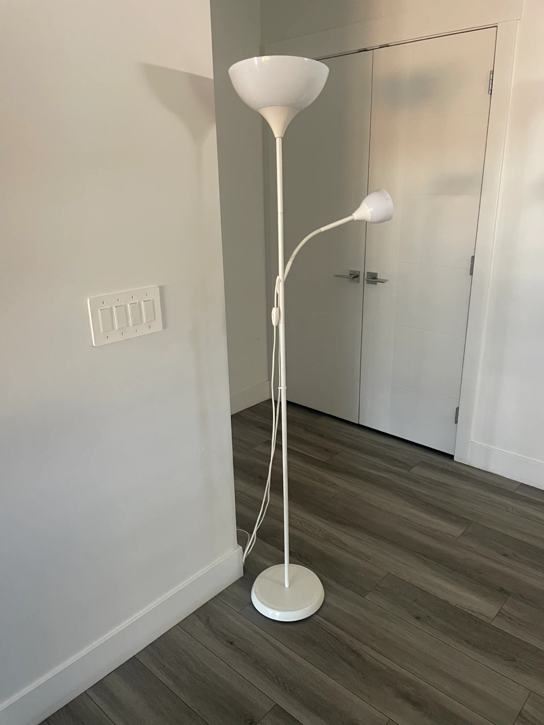 Floor Lamp - photo 2