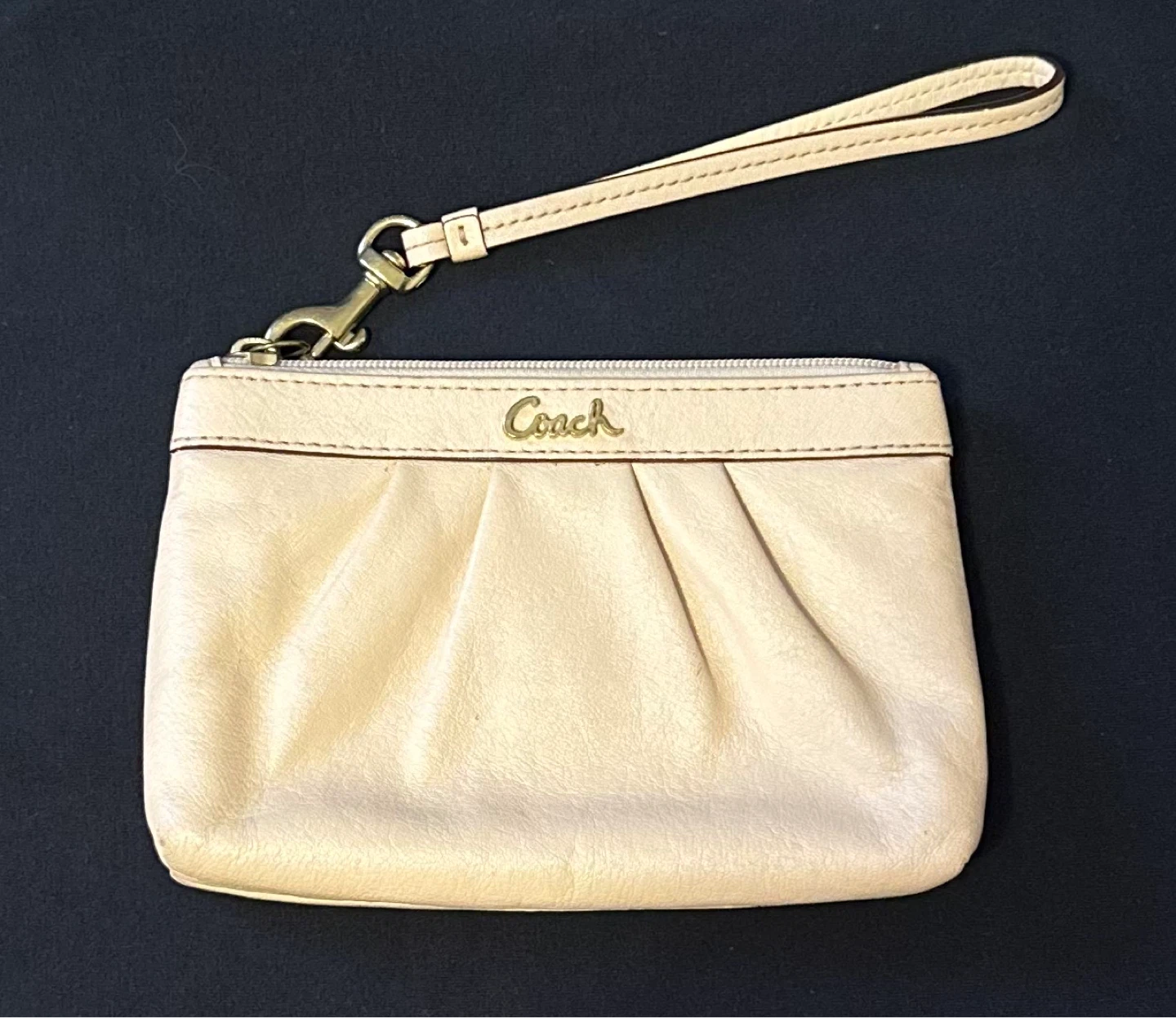 Coach Wristlet Beige Leather Clutch Purse