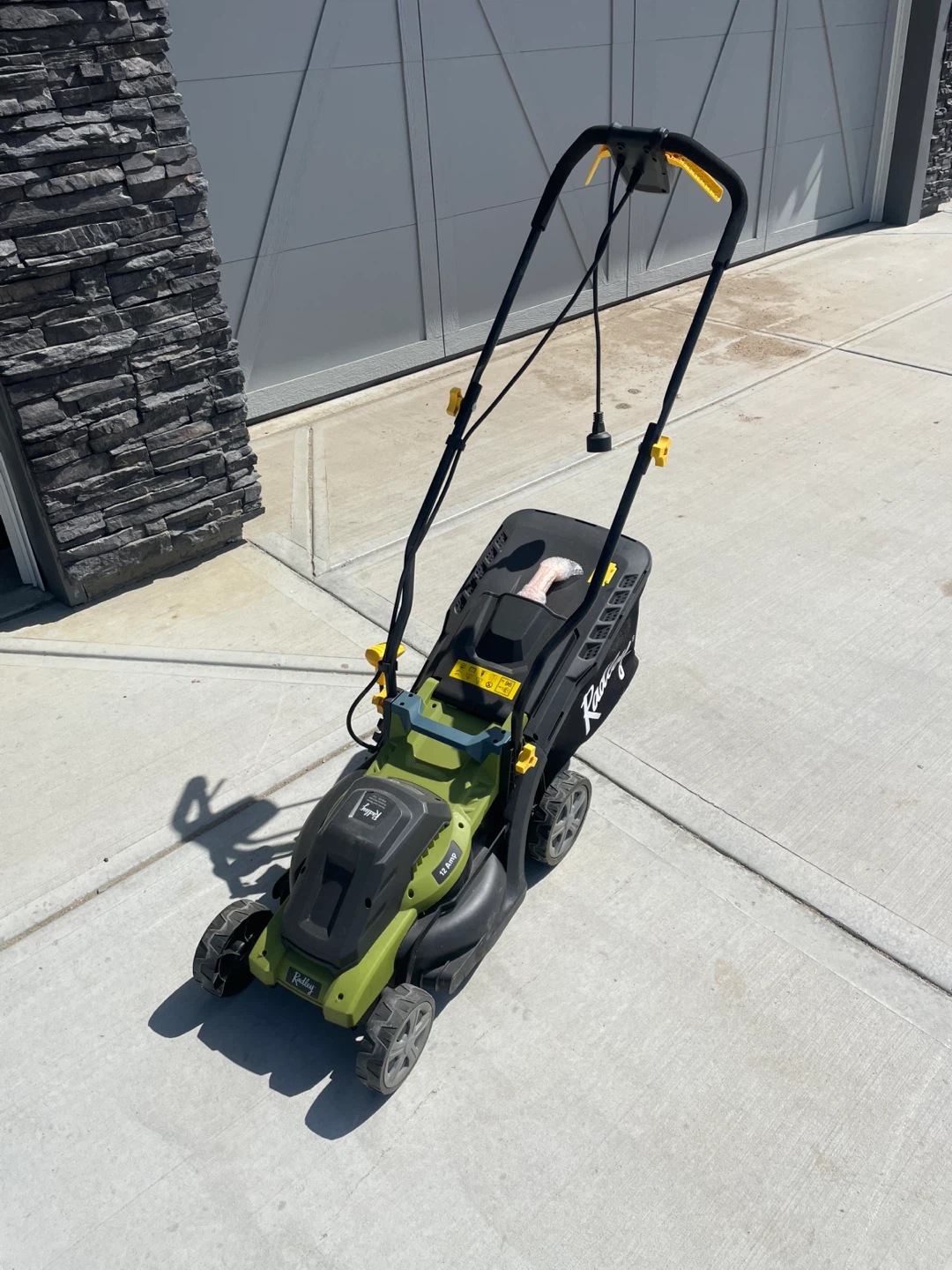 Electric Lawn Mower