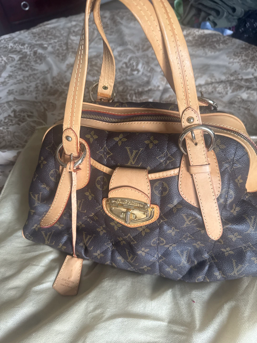 Hand bag. Brand new