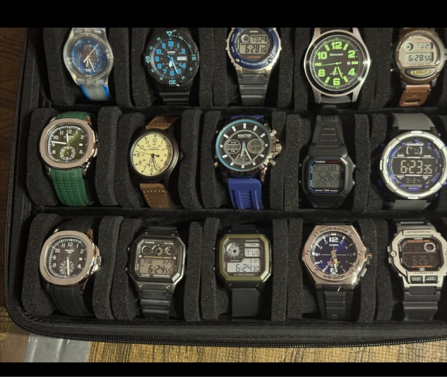 Set of 15 Watches - photo 2