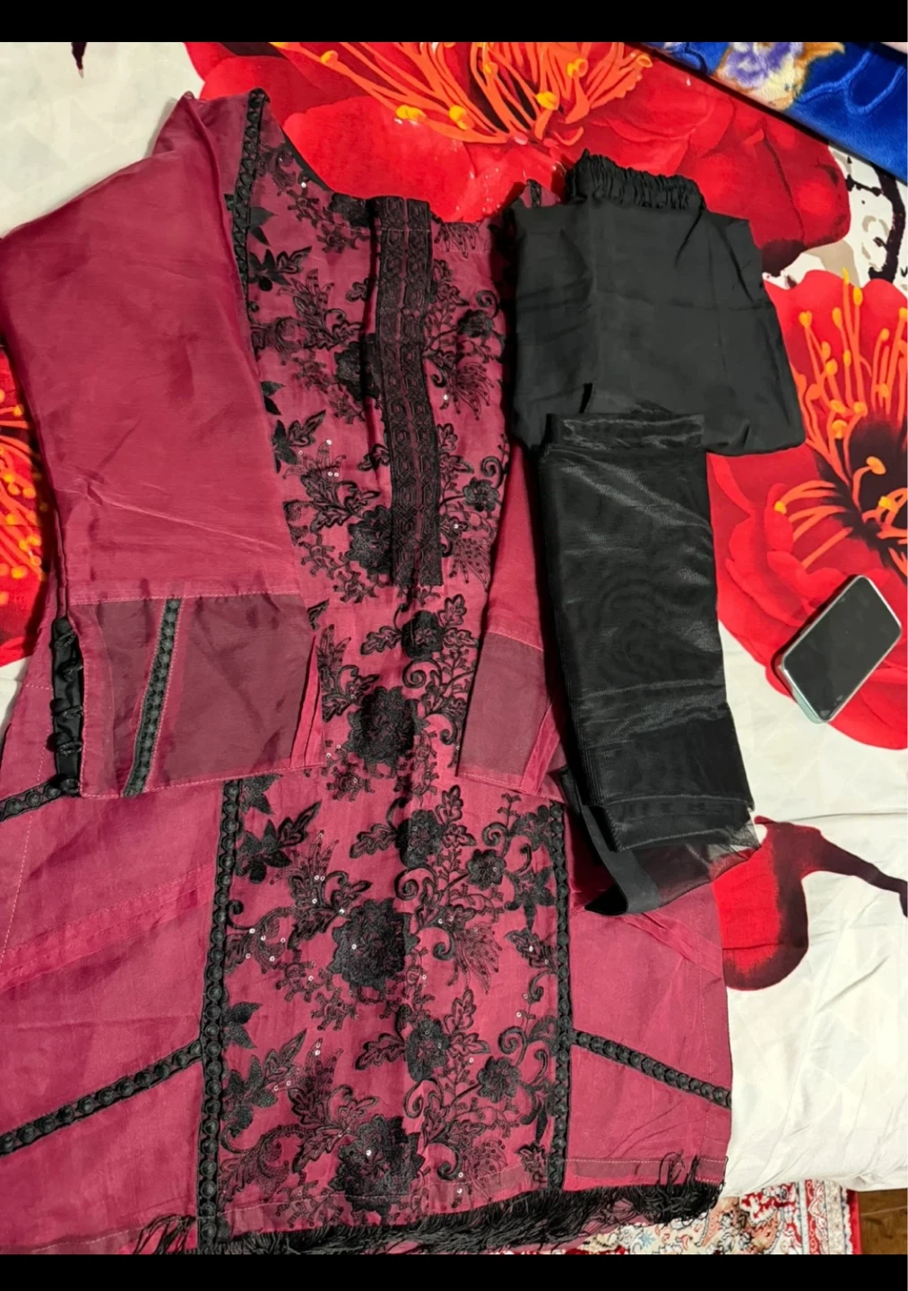 Women's Embroidered Kurti Pant Set - photo 5