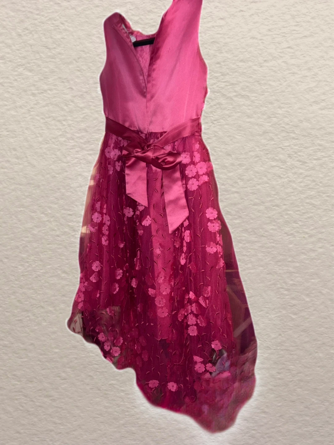 Girls' Hot Pink Dress with Floral Appliqués and Bow