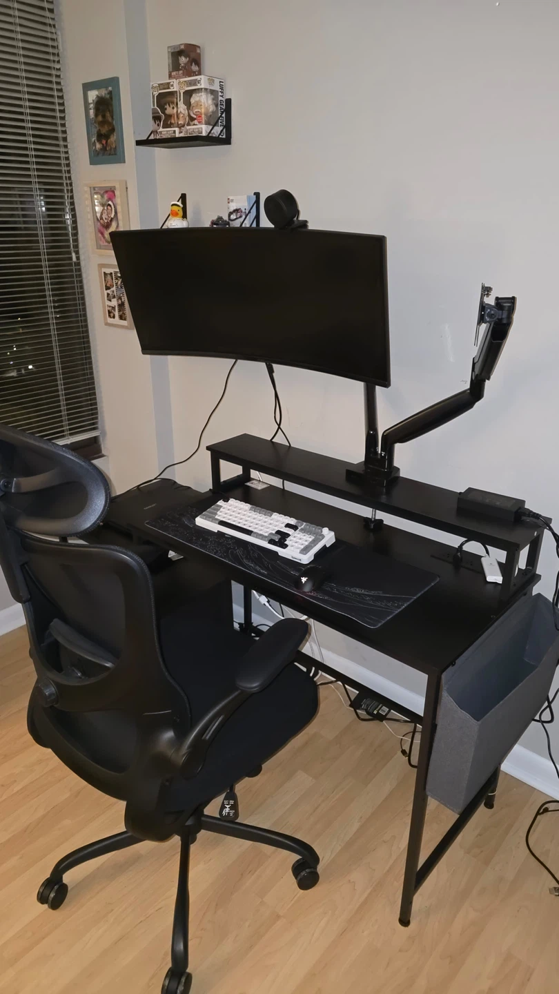 Computer Desk, Monitor, Ergonomic Chair, Dual Monitor Mount - photo 2
