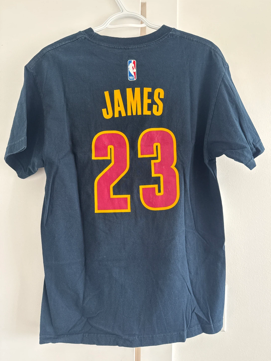 Adidas Cleveland Cavaliers LeBron James #23 T-Shirt - photo 2