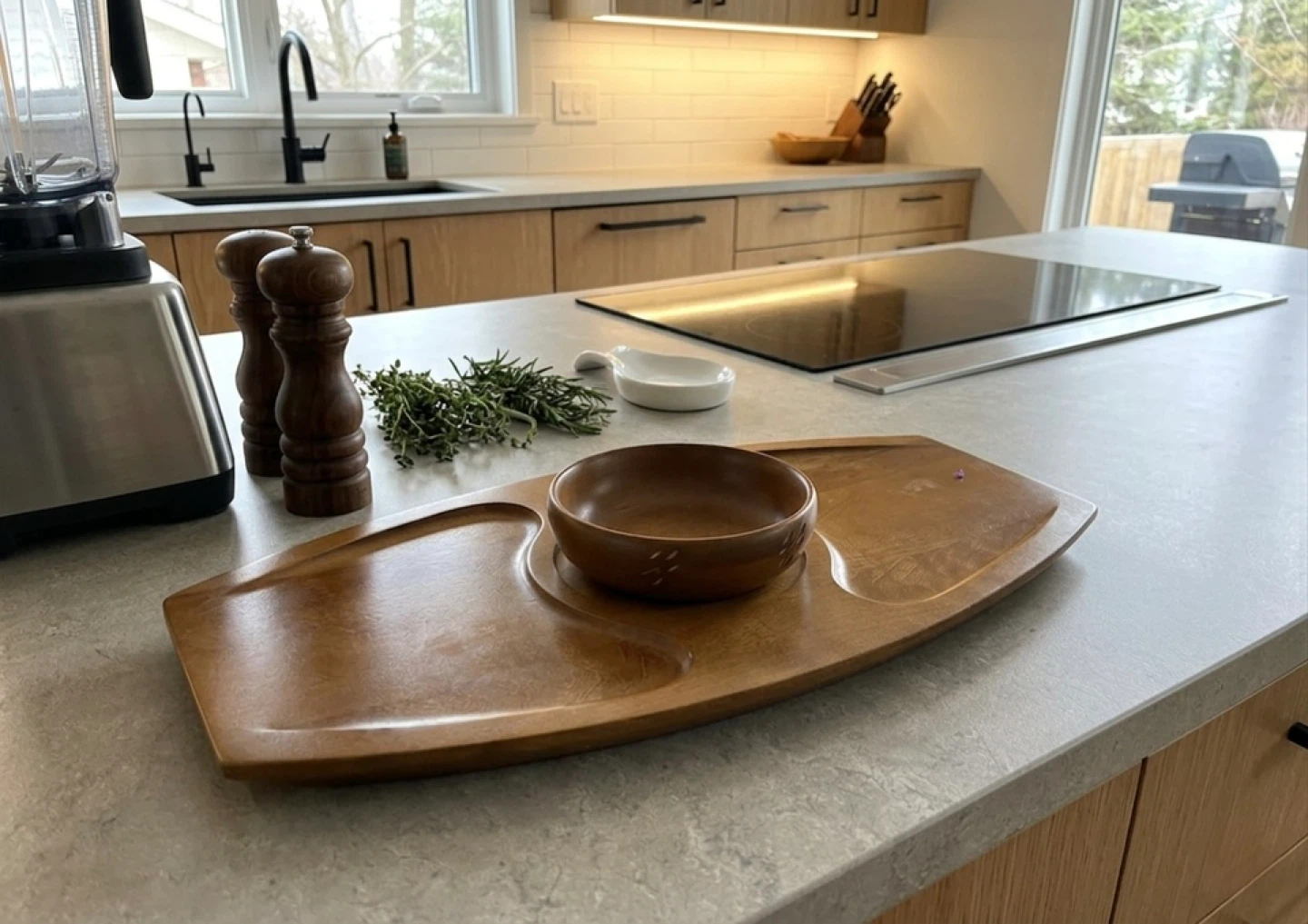 60s Baribocraft Canada Wood Chip & Dip Platter Set.