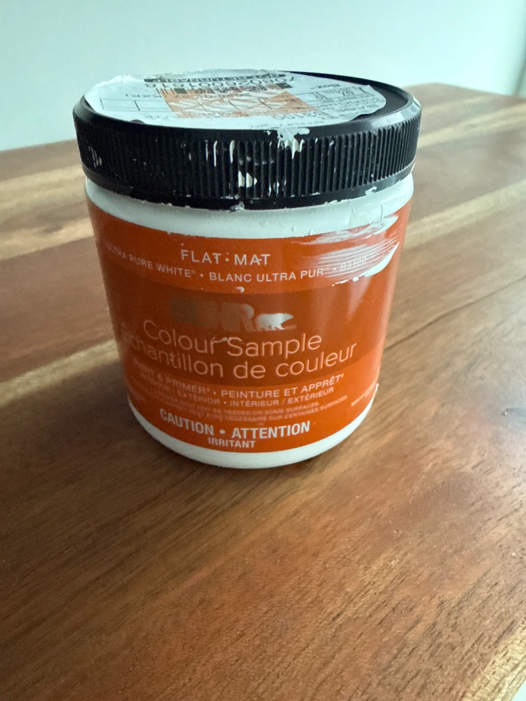Behr Ultra Pure White Flat-Mat Paint Colour Sample