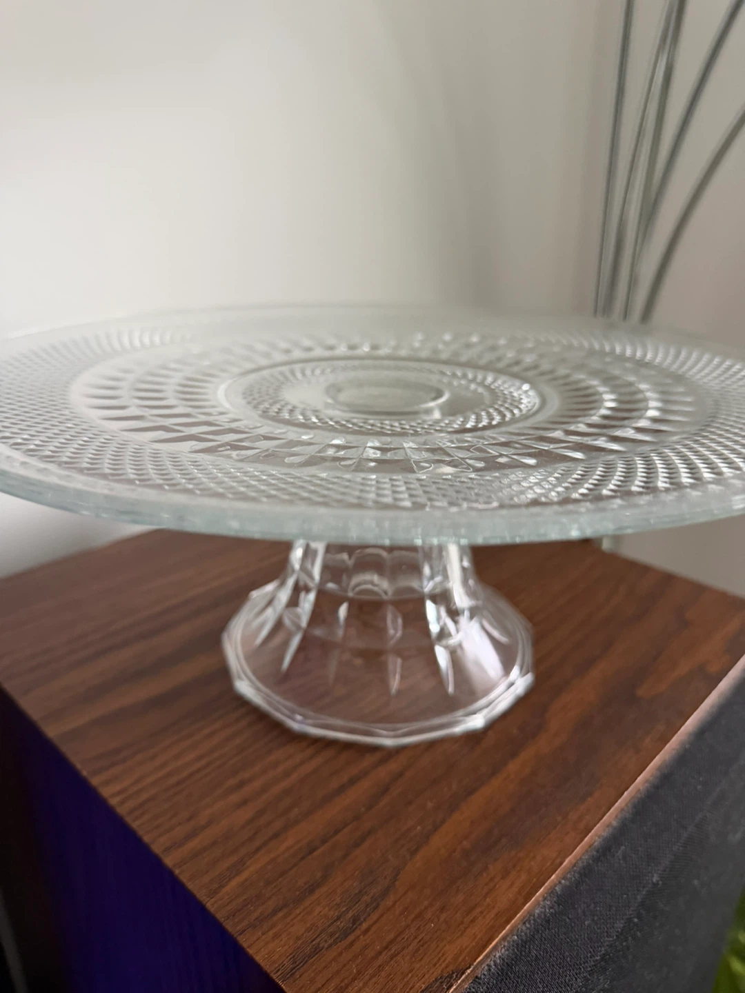 Clear Glass Cake Stand