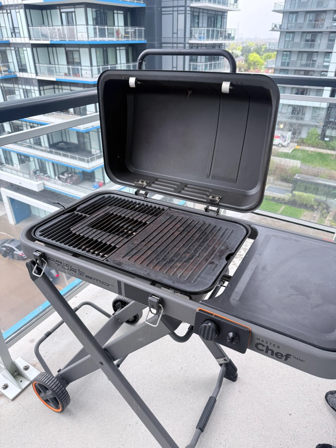 Master Chef Portable Propane Grill - photo 2