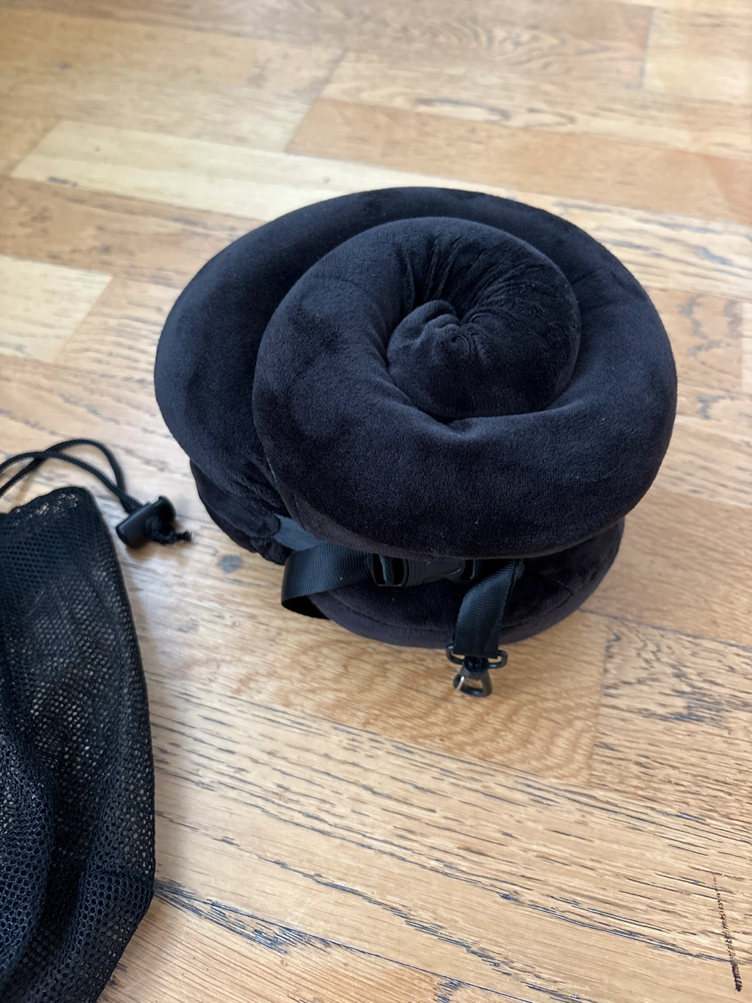 Comfortlife Memory Foam Neck Pillow - photo 3