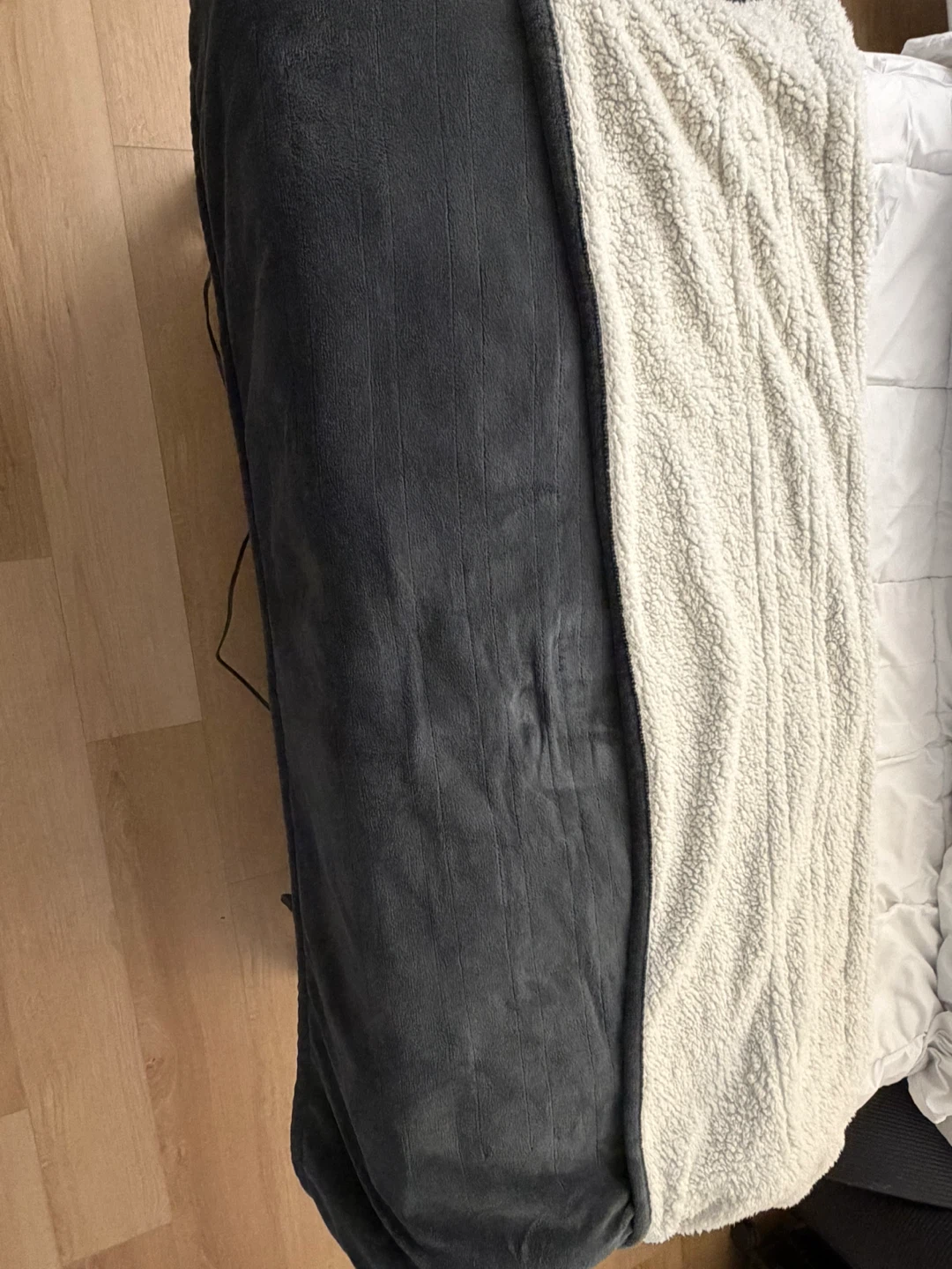 Sunbeam Microplush Electric Heated Throw Blanket - photo 2