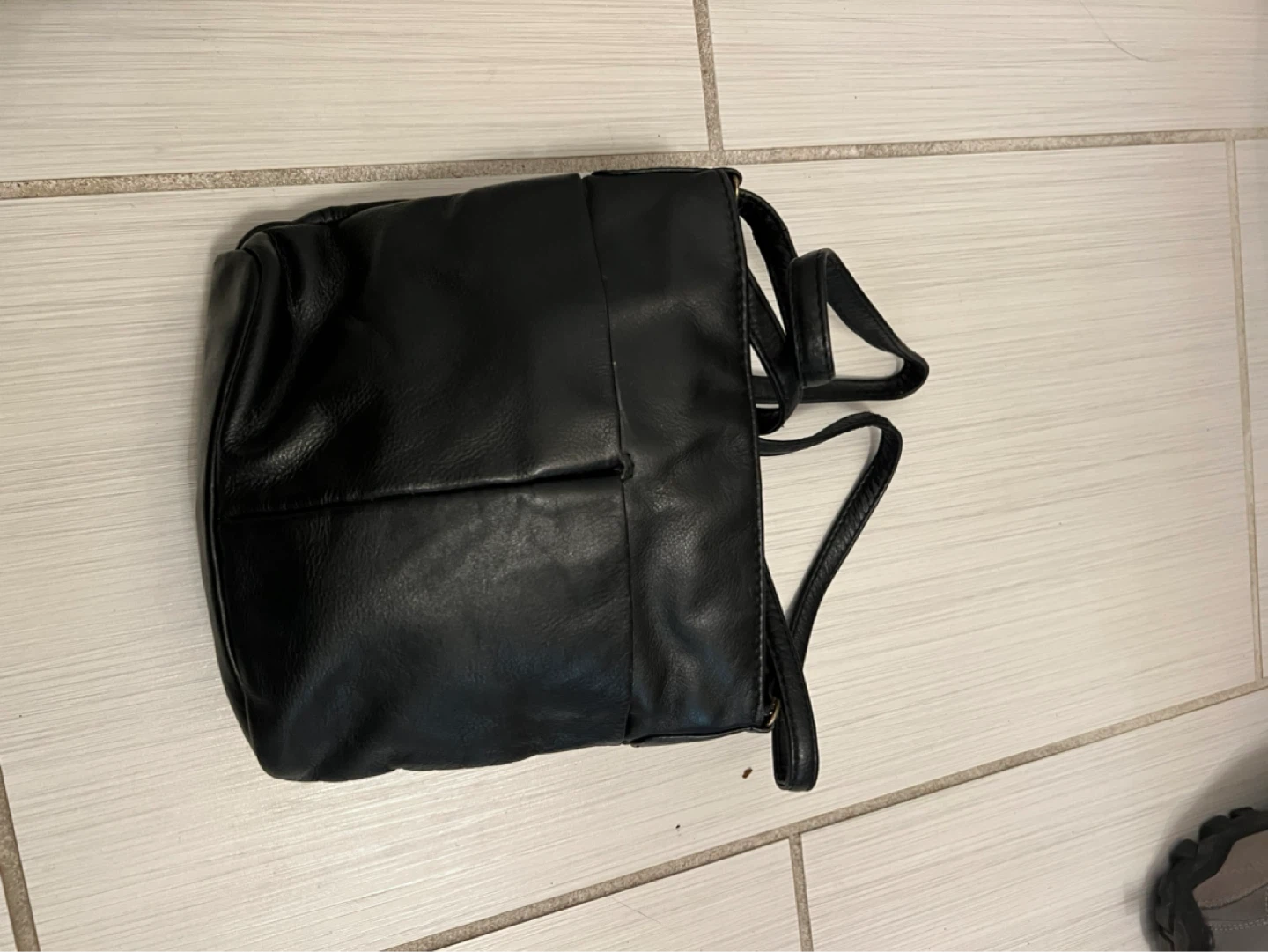 Black Leather Crossbody Bag - photo 3