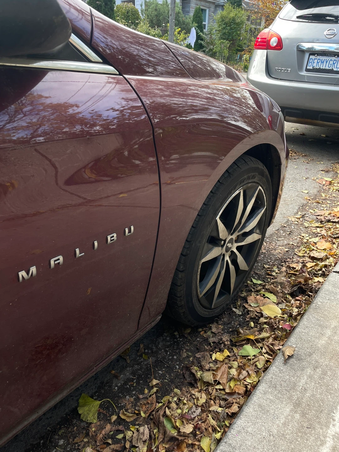 2016 Chevrolet Malibu LT Sedan - Burgundy - photo 3