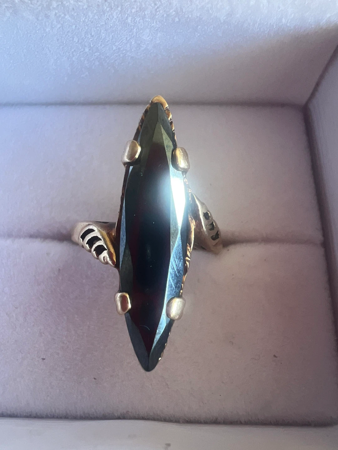 10 k black Alaskan Ring