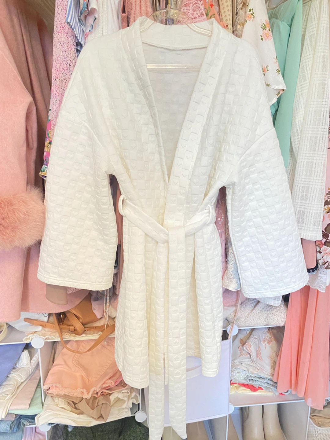 White Textured Robe with Belt - photo 2