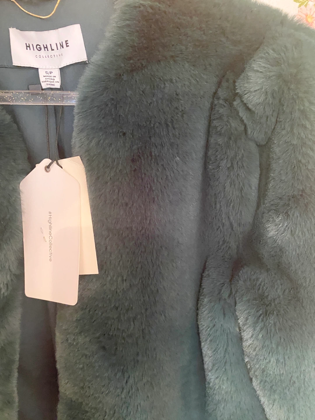 Highline Collective Faux Fur Jacket - dark Green - S/P - photo 5