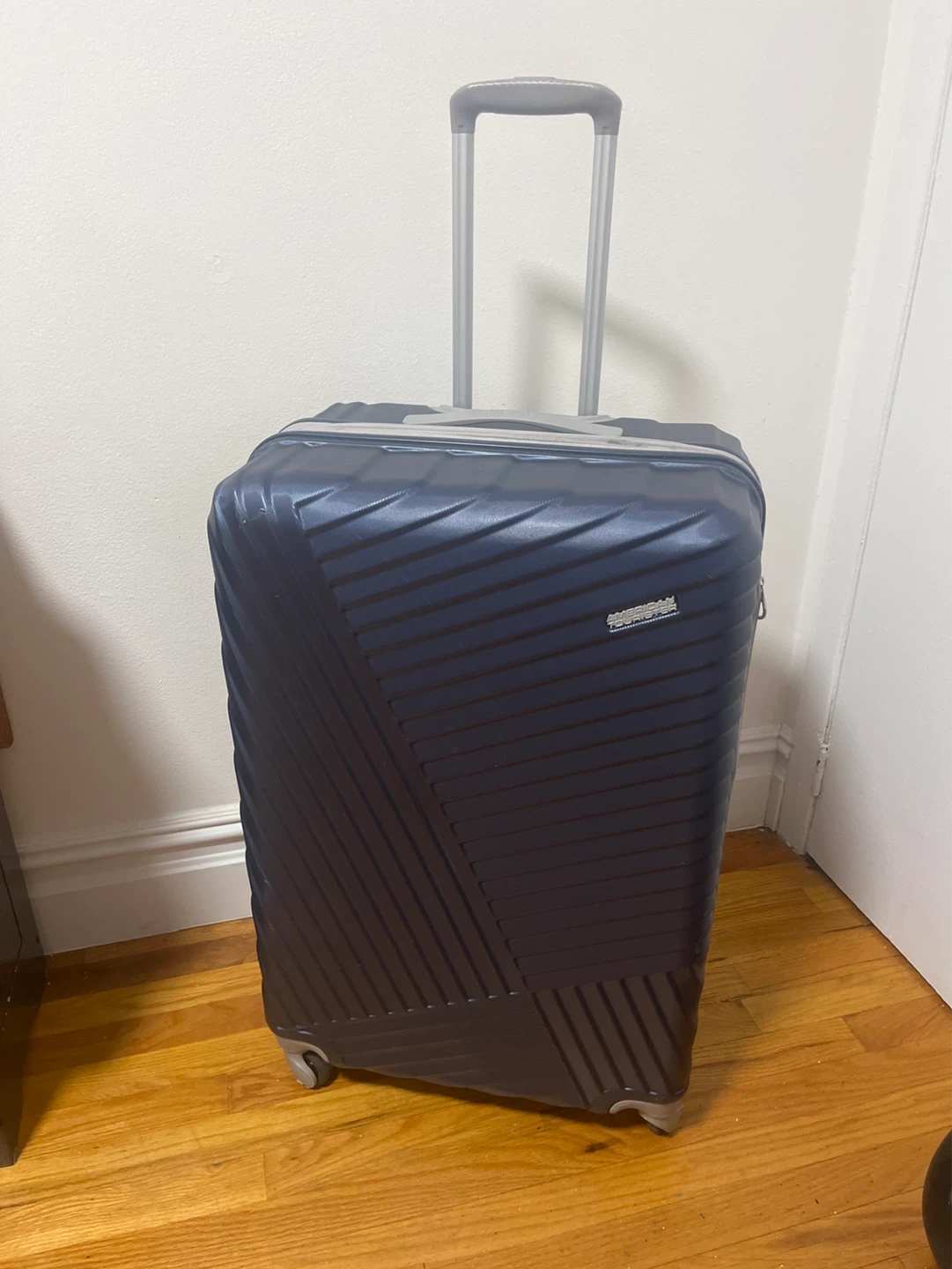 American Tourister Luggage - Navy blue