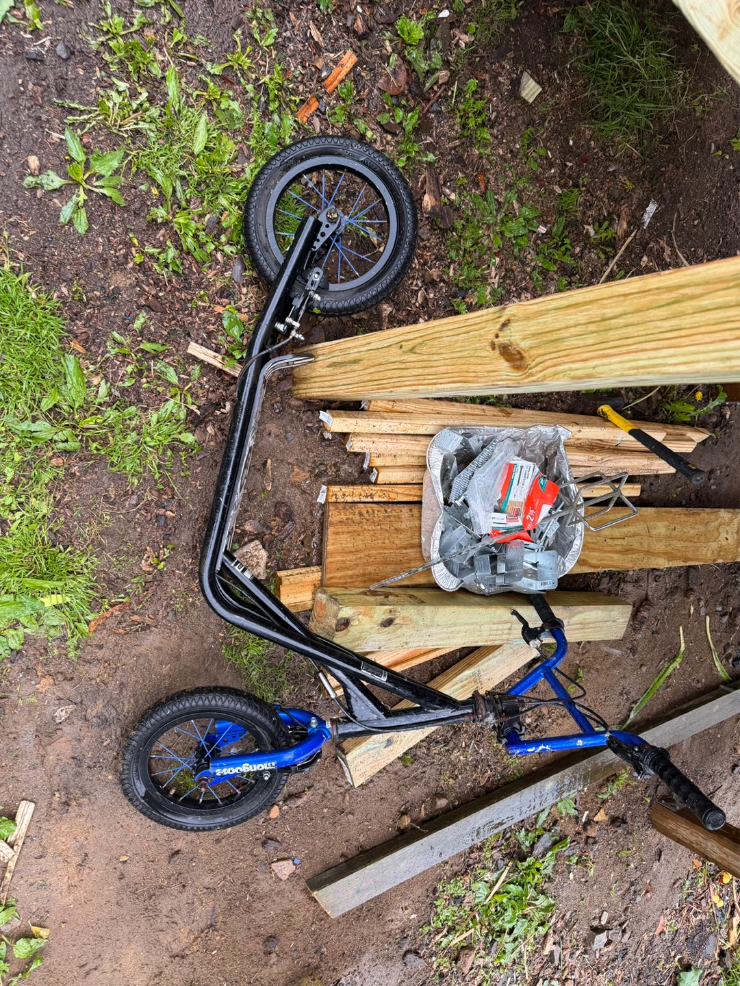 Mongoose Stunt Scooter