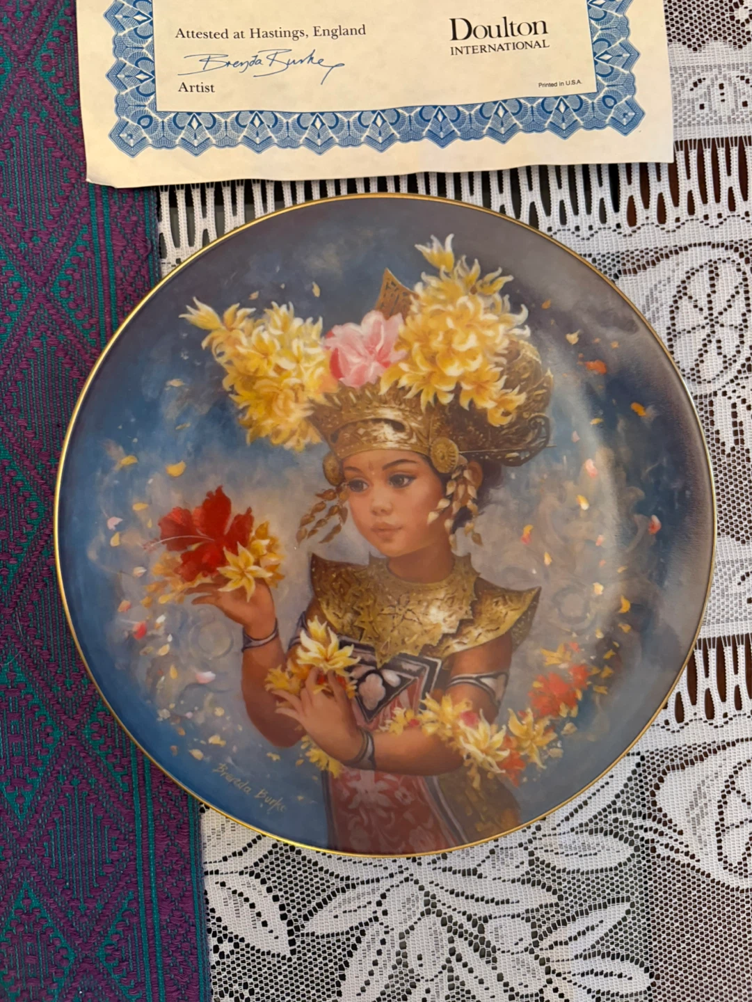 Doulton Festival Children of the World Plates (Set of 2) - photo 3