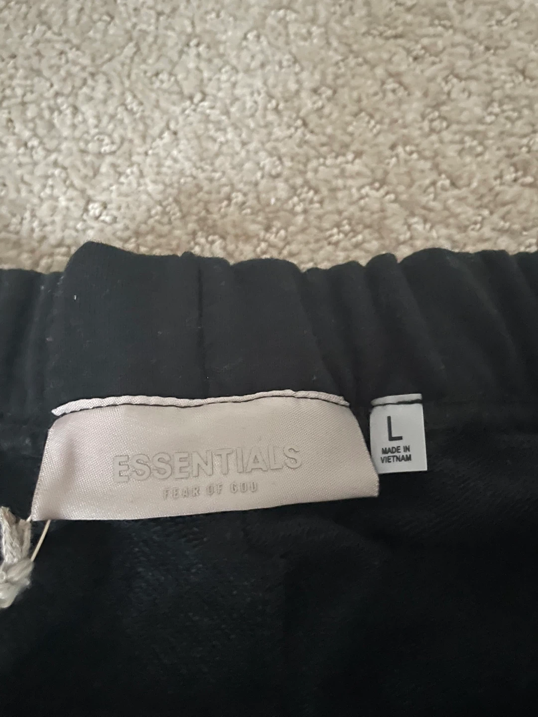 Fear of God Essentials Black Shorts Size L - photo 2