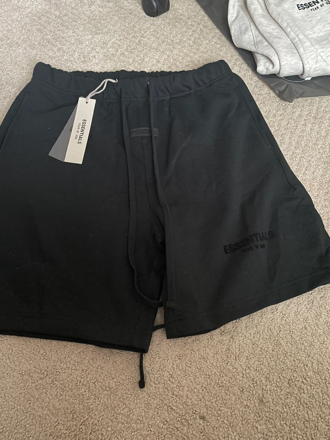 Fear of God Essentials Black Shorts Size L