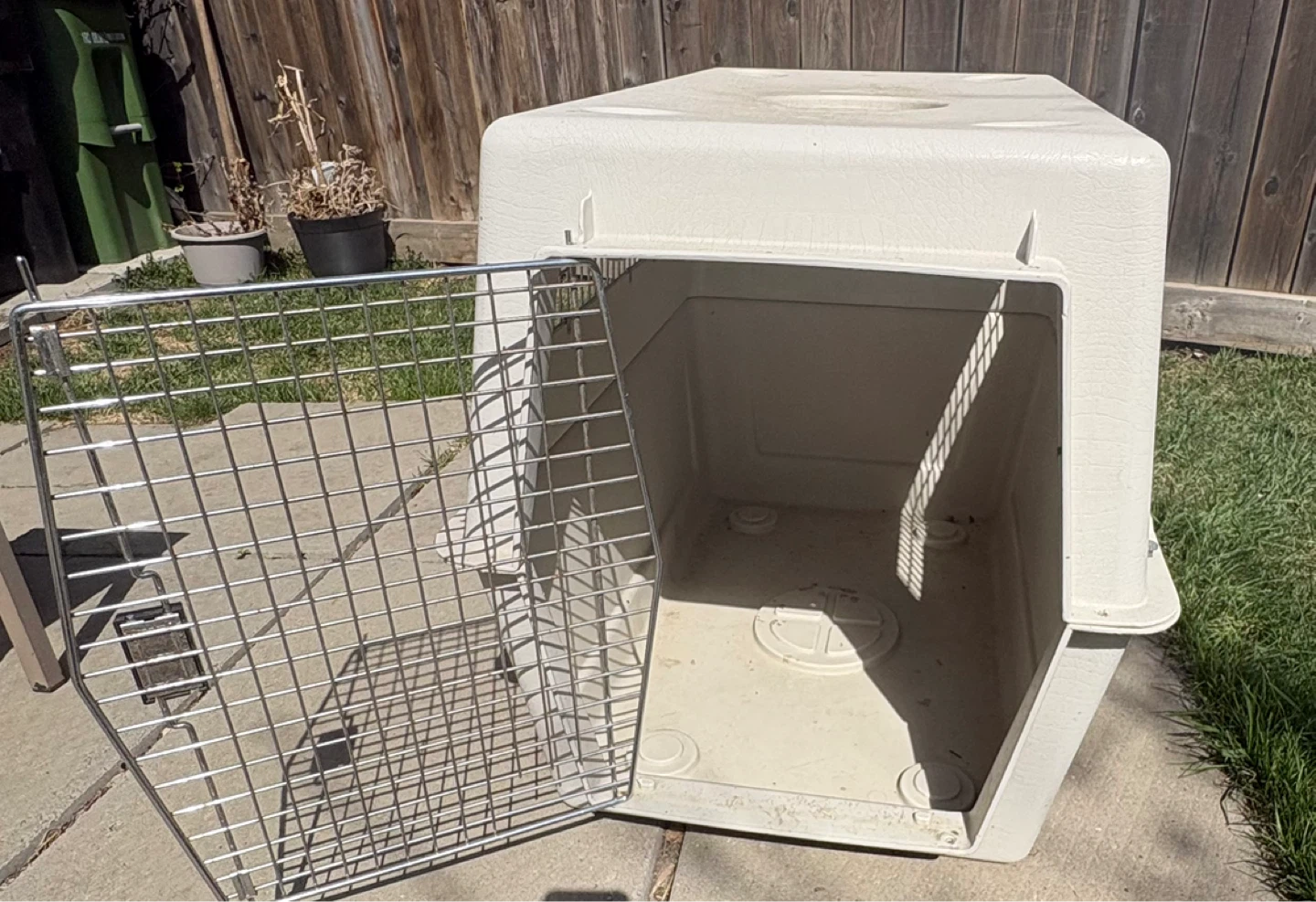 Large Dog Crate Carrier - photo 2