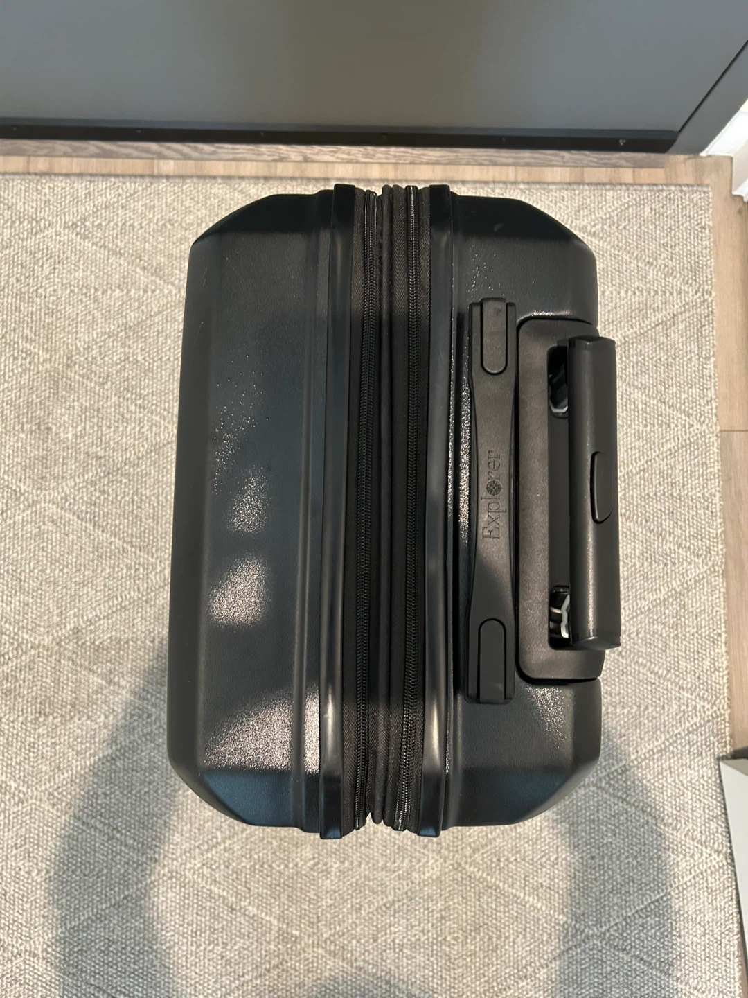Black Explorer Hardside Spinner Luggage - photo 5
