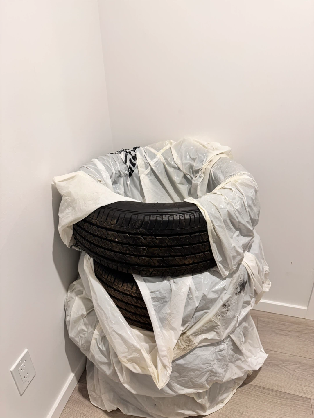 Firestone FT406 Tires - 215/55R16